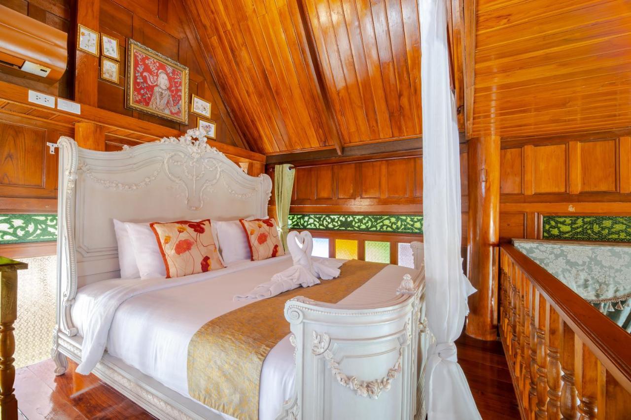 Rawai Royal Thai Villa Phuket - Sha Extra Plus מראה חיצוני תמונה